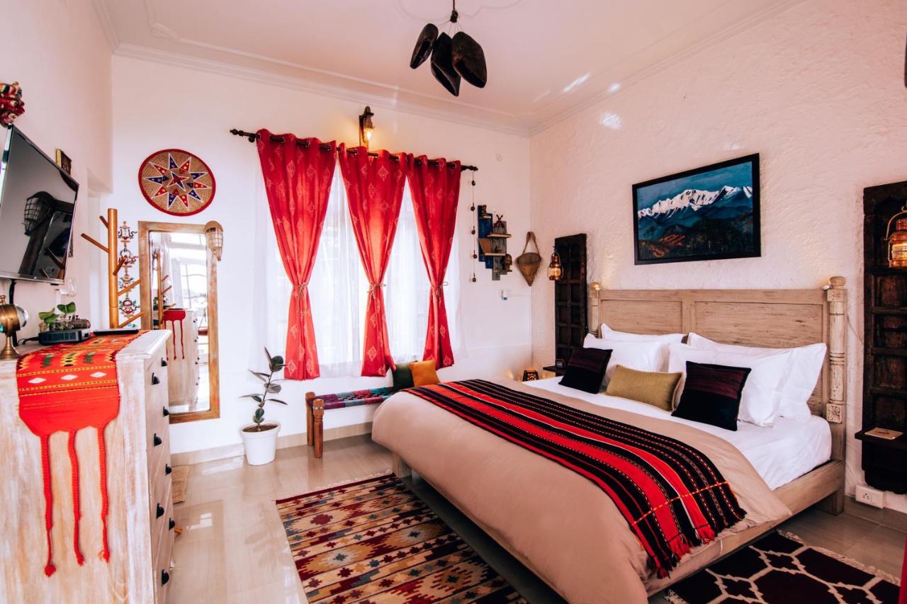 Parvatah Villa Bir  Luaran gambar
