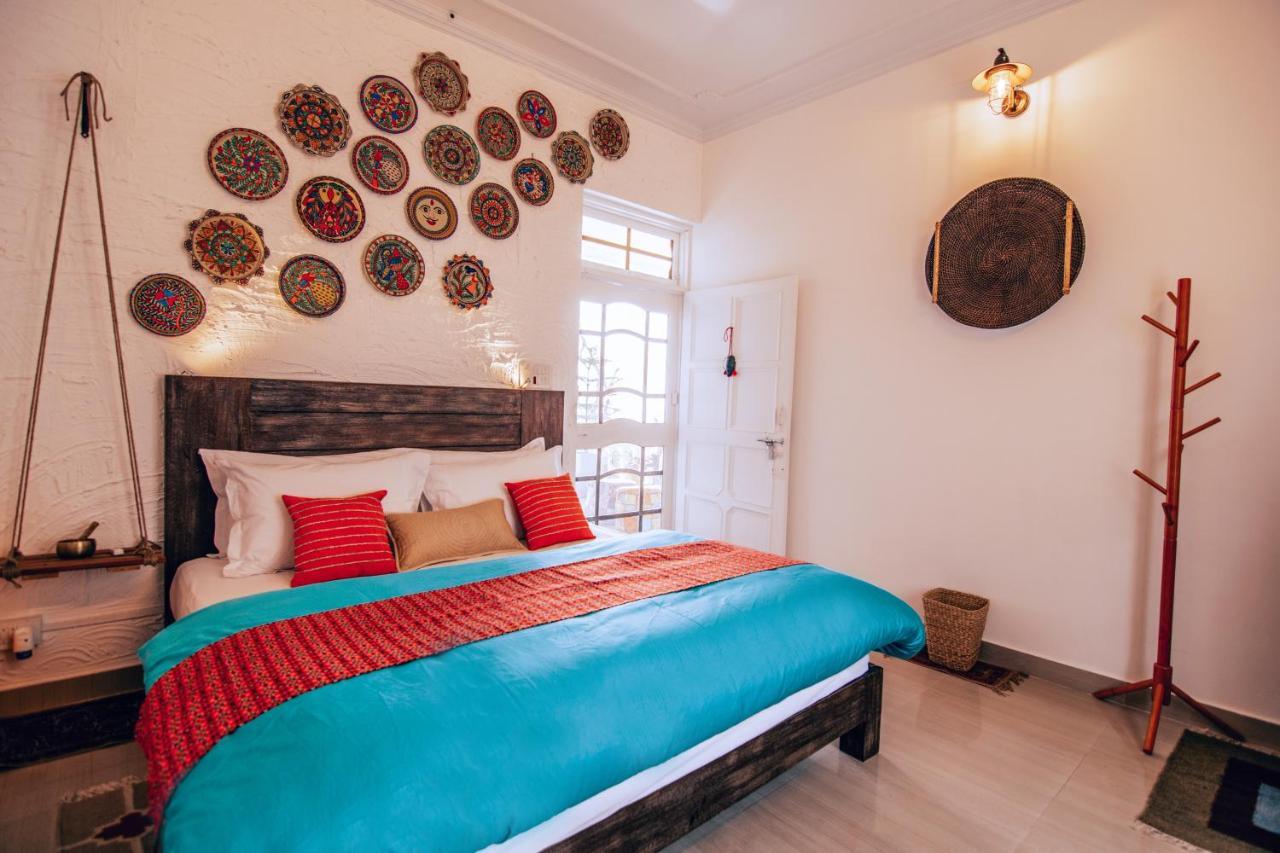 Parvatah Villa Bir  Luaran gambar